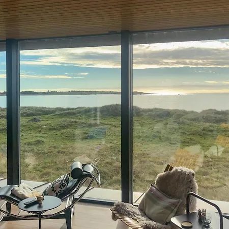 Nyaraló Beautiful In With House Sea View
